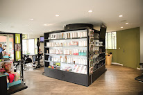 LOOK'S - Les salons de coiffure - Quimper - SANS RDV - Non stop 6J/7 à Quimper