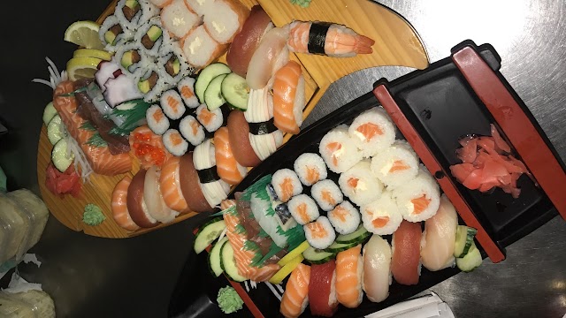 Tokyo Sushi