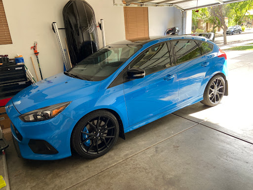 TNT Ford - Visual