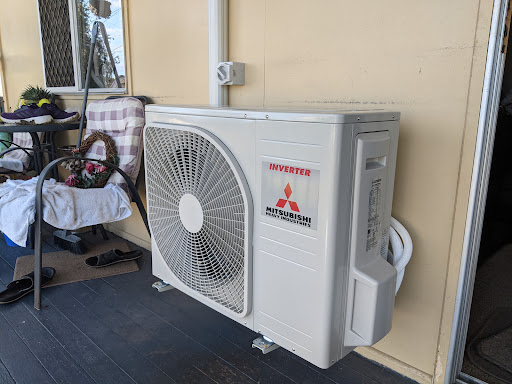 Hellens Electrical Services - Visual