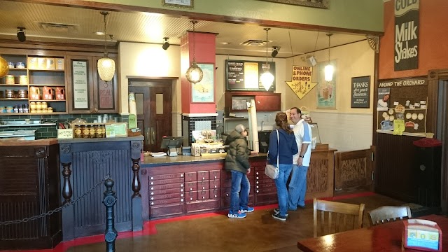 Westfield Old Orchard