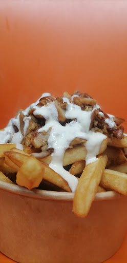 Photo 7 - Family food carling