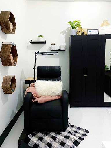 The Beauty Lab 702 - Thumbnail