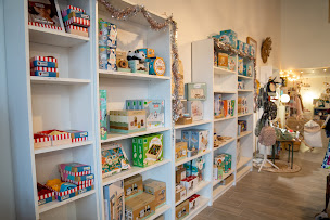 Photo n°18 de Les Poupins à Bessières (Friperie)