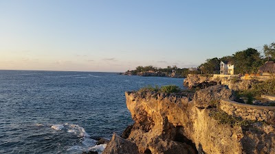 Photos of T-Bird on the Cliffs