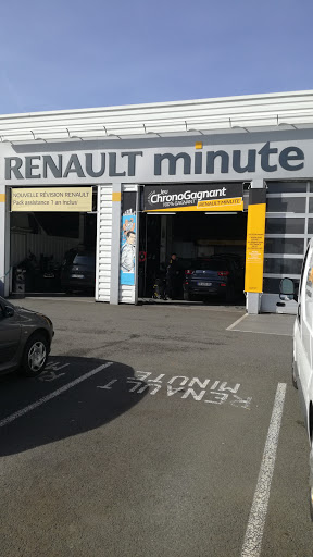 RENAULT LAVAL - LES TOUCHES GP GUILMAULT - Thumbnail