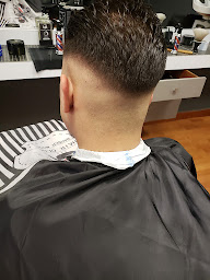 Photo n°5 de Barber shop bj à Bourgoin-Jallieu (Salon de coiffure)