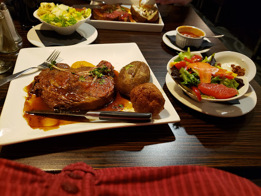 Boulevard Restaurant and Lounge - Thumbnail