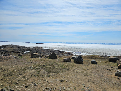 Rotary Club Day Park ᕉᑐᕆ ᐃᒥᕋᓚᕝᕕᐅᑉ ᐅᓪᓗᖓ ᒥᕐᖑᐃᖅᓯᕐᕕᒃ