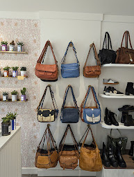 Photo n°2 de La Fee Bottee à Bruz (Magasin de chaussures)