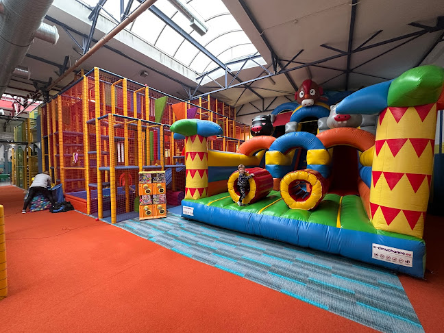 Opinii despre Fabryka Śmiechu Michałek în Główna - Organizator imprez