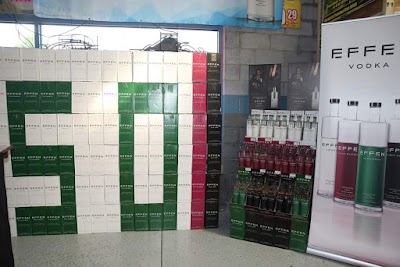 Photos of Joe Canal's Discount Liquor