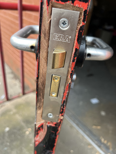 Smiths Secured It - Visual