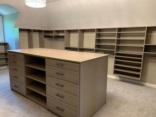 Custom Closets & Handyman Service - Thumbnail