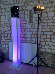 Photo n°7 de PicturWall - Ventes de PhotoBooth innovant en Seine Maritime / Normandie à Offranville (Service de location de matériel de soirée)