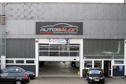 AUTOSALON ÖZKAN + Hobbywerkstatt