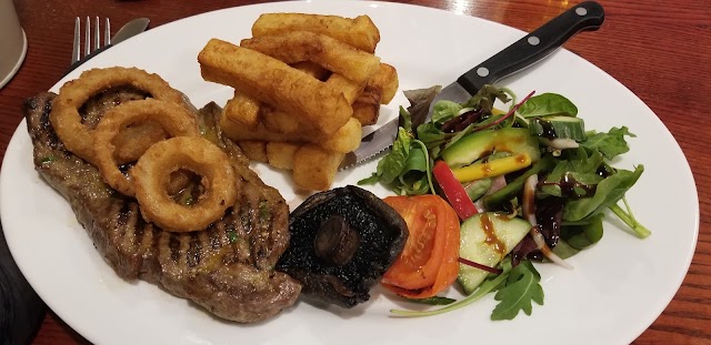 The Country Park Inn