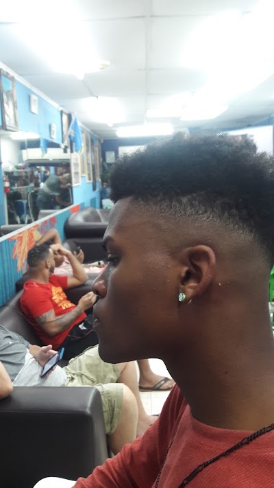 Photos of El Bory Barbershop