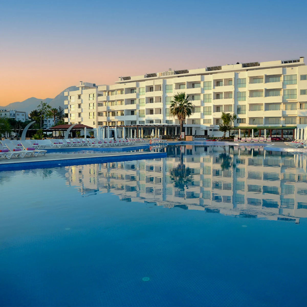 Jasmine Court Hotel