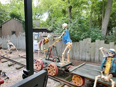 Frontiertown R.R. Station