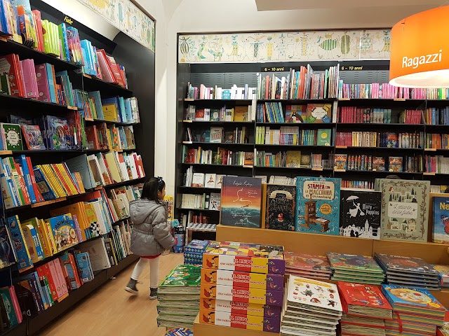 Feltrinelli Bookstores