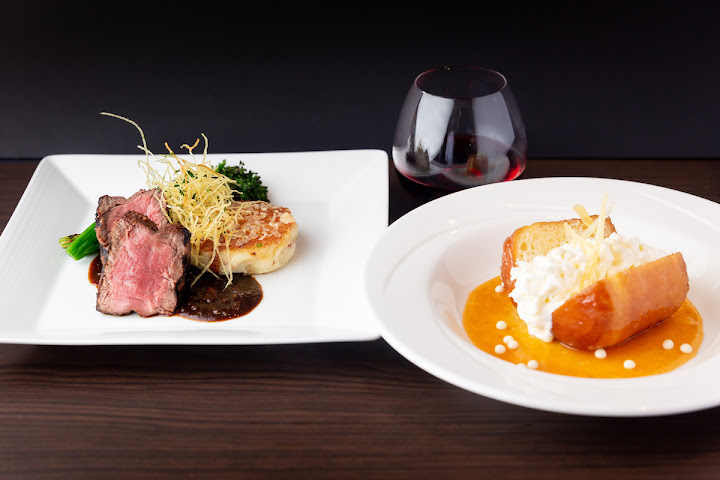 The Chateaux Deer Valley by null