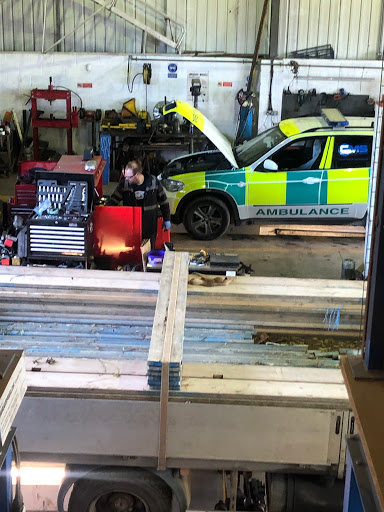 REME REPAIRS - Visual