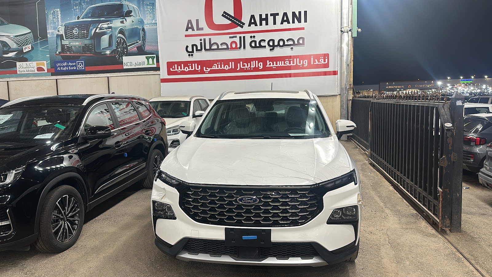 معرض محمد الدخيني للسيارات - صورة 5