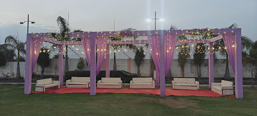 Wedding vanue post image