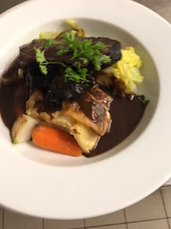 Photo n°1 de Restaurant La Courtille à Tavel (Restaurant)