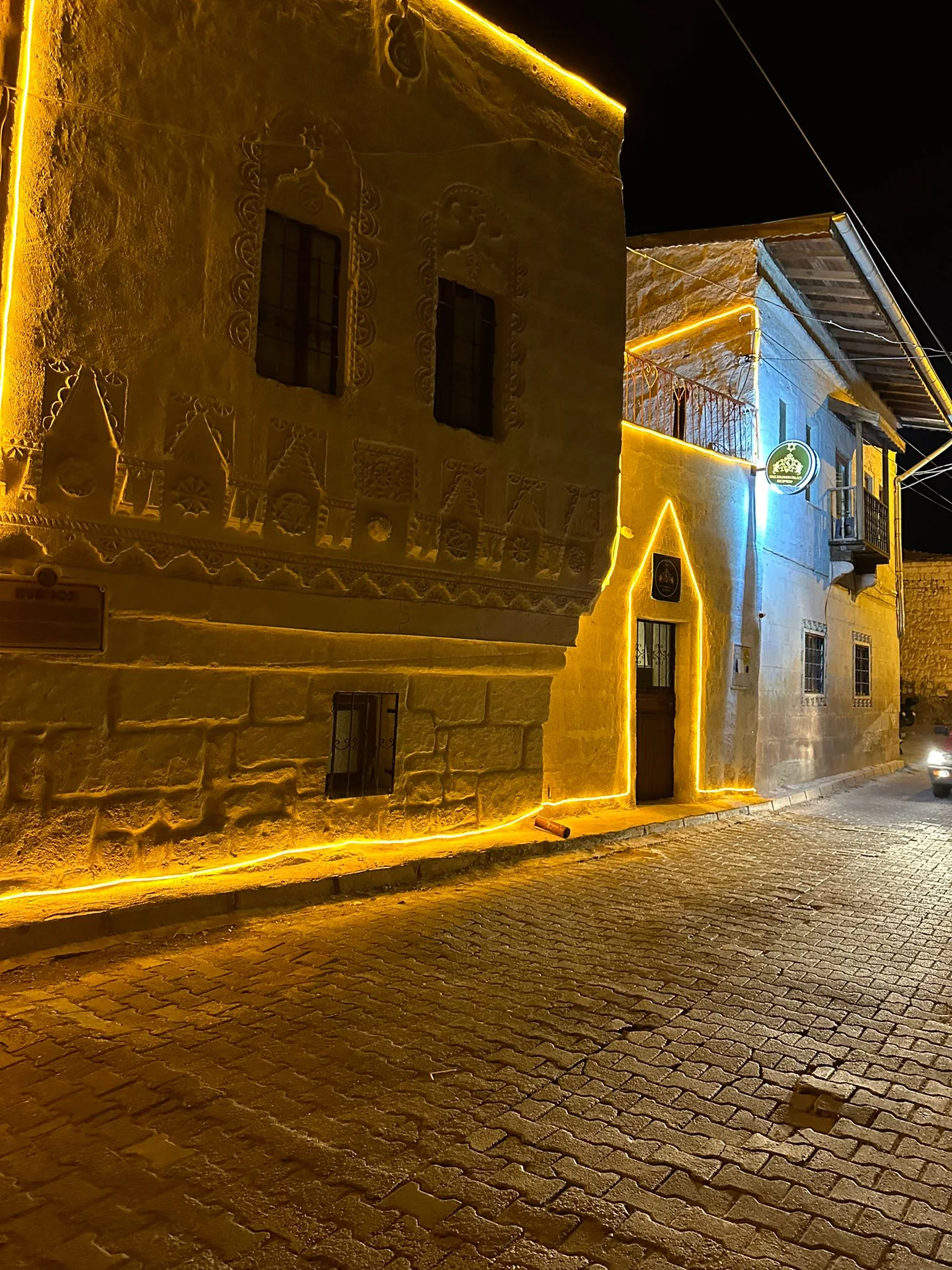KİNG SOLOMON PALACE