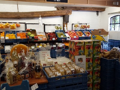 Boerderijwinkel van der Heijden groente en fruit, asperges, aardbeien, groente en fruit