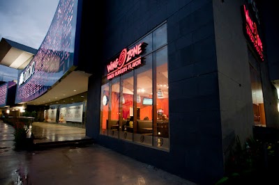 Photos of Wing Zone Honduras