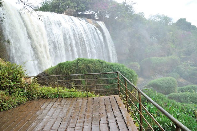 Elephant Waterfalls