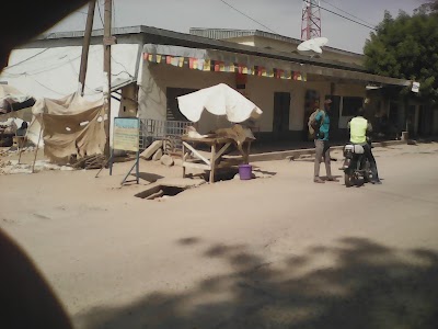 Photos of Small Pitoir&eacute; Market