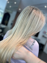 Photo n°11 de L'éloquence coiffure à Nice (Salon de coiffure)