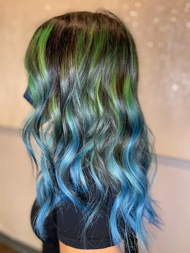 MANE HABIT SALON - Thumbnail