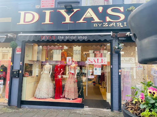 Diyas - Visual