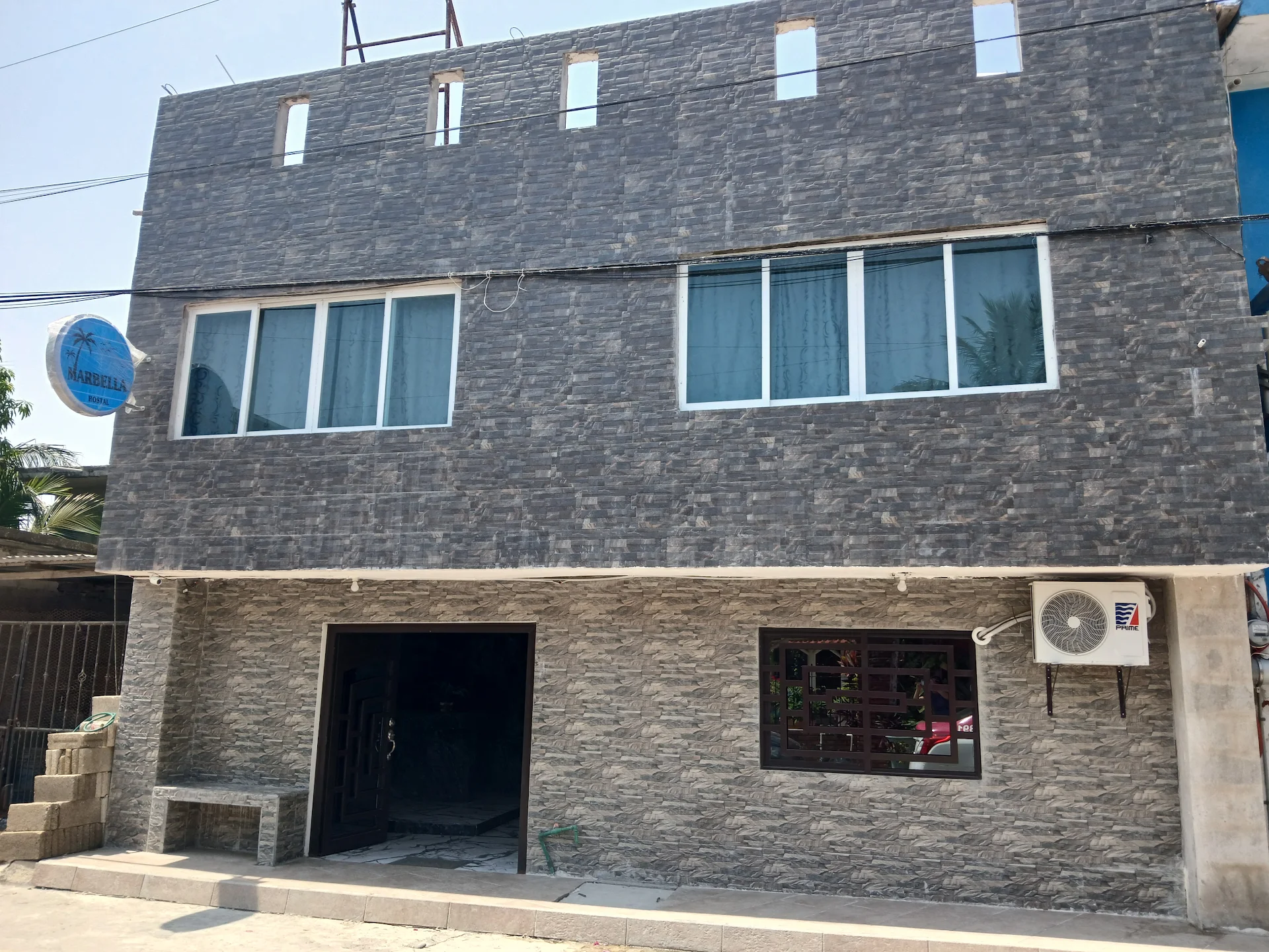 Marbella Hostal