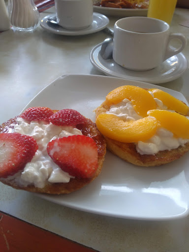 Restaurante & Café La Parroquia De San Agussstínnn - Thumbnail