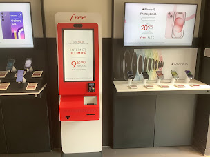 Photo n°8 de Free - Boutique Angoulême à Angoulême (Opérateur téléphonique)