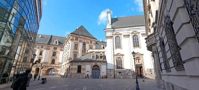 Kościół Rzymskokatolicki pw. Najświętszego Imienia Jezus