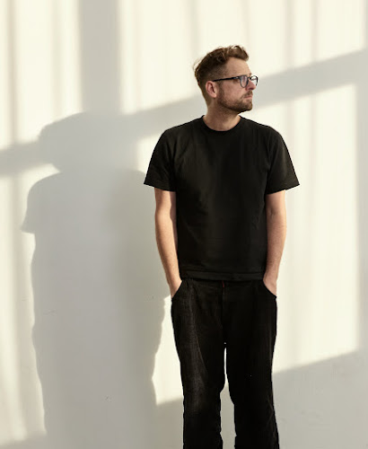 Studio Jonas Becker photo