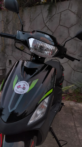 Escondido Explore Scooter For Rent - Thumbnail