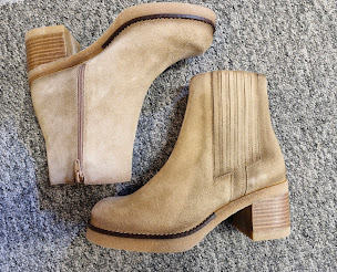 Photo n°4 de Mille & une paires à Saint-Bonnet-le-Château (Magasin de chaussures)