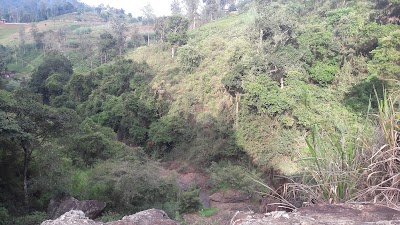 Photos of Mana Waterfalls, Lunuwattha