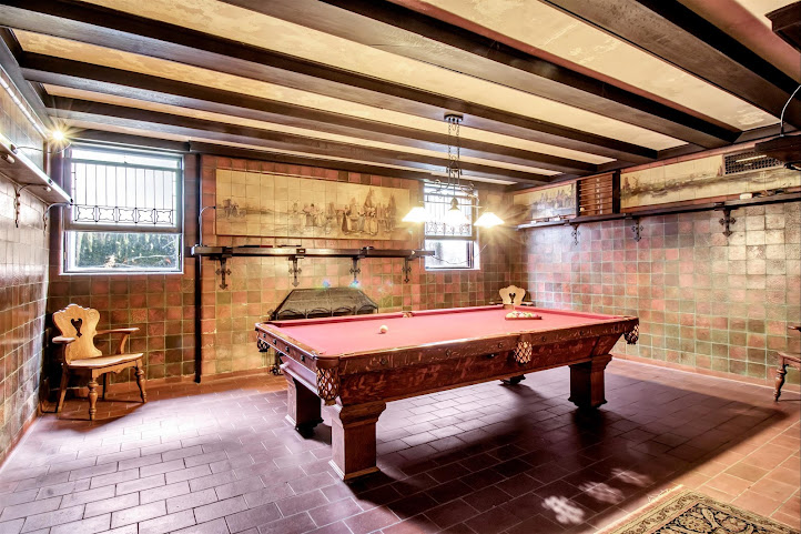 InnBuffalo off Elmwood by null