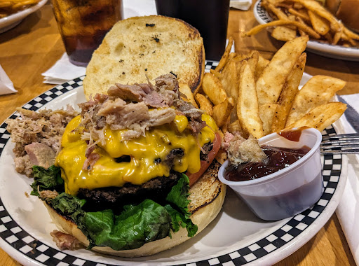 HOTO's - Harold's On the Ocean - Thumbnail
