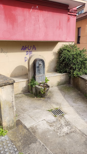 Arraskularreko iturriya