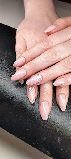 Beauty with Laura Wrexham